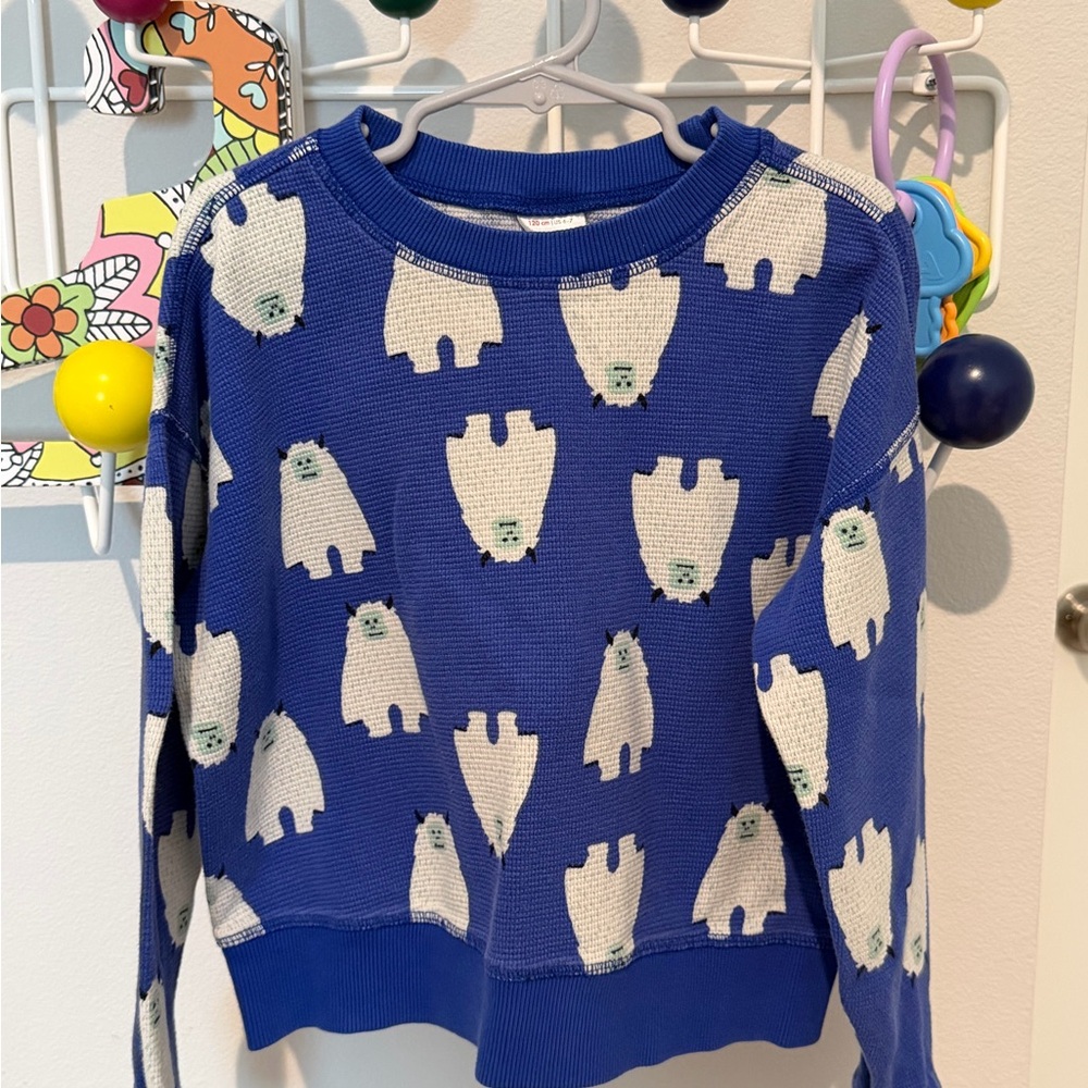 Hanna Andersson Blue waffle shirt with Yeti Design
